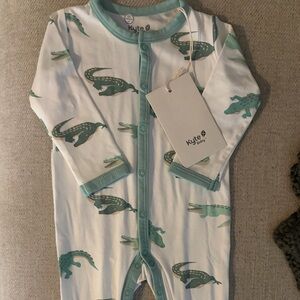 Kyte Baby Snap Footie